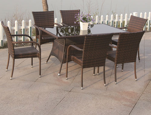 Lawn Dining Set Manufacturers in Delhi