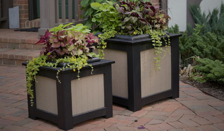 Planters Manufacturer in Delhi
